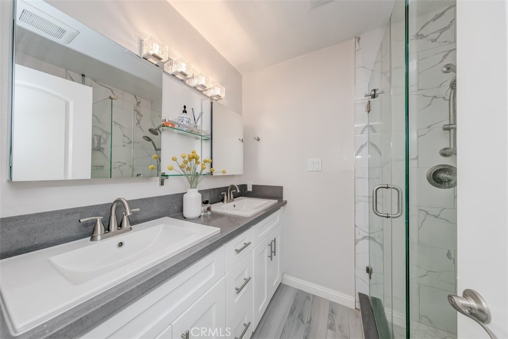 530 Fairview Avenue Unit: 7