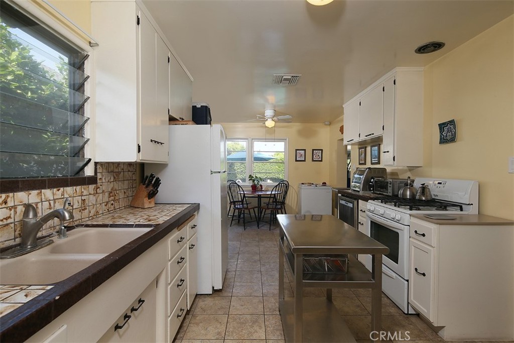 522 La Casita Lane