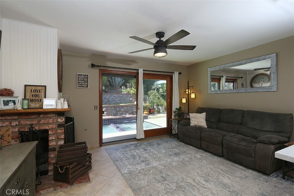1305 Dorian Court