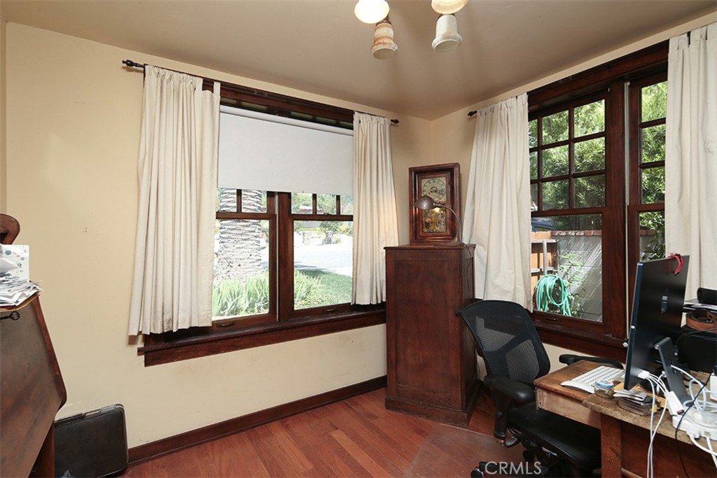 348 N. Alta Vista Ave.