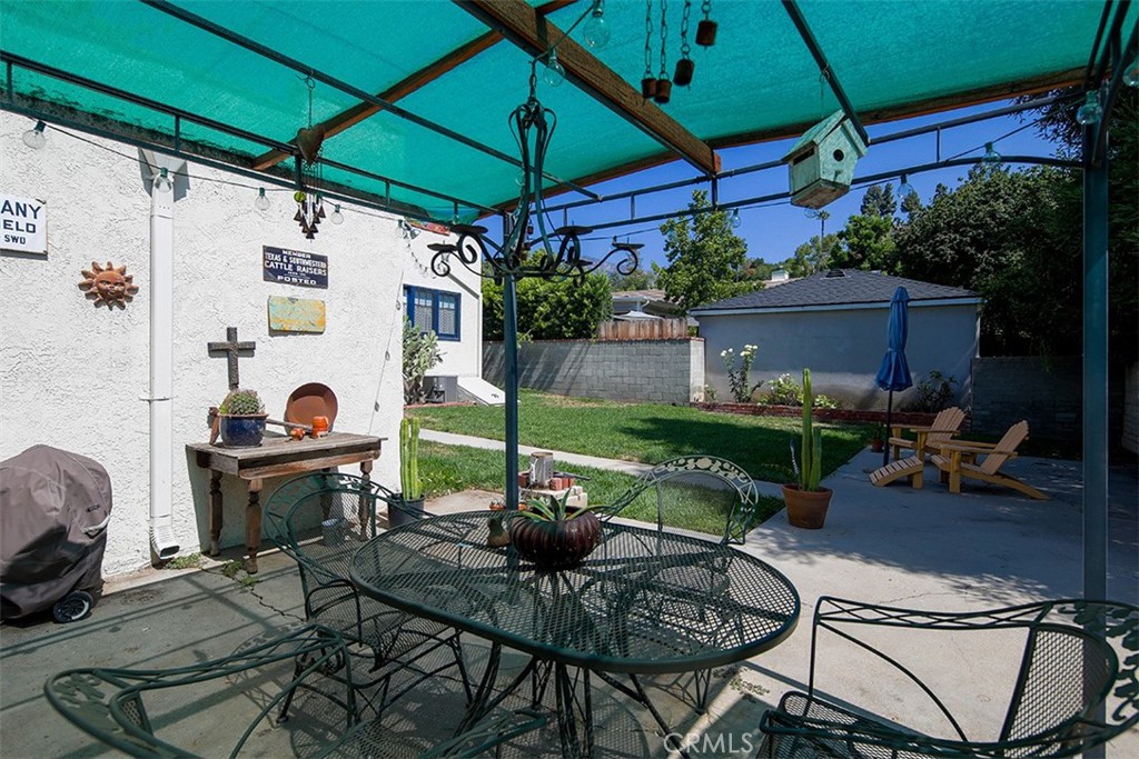 348 N. Alta Vista Ave.