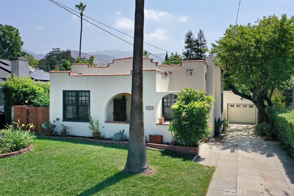 348 N. Alta Vista Ave.
