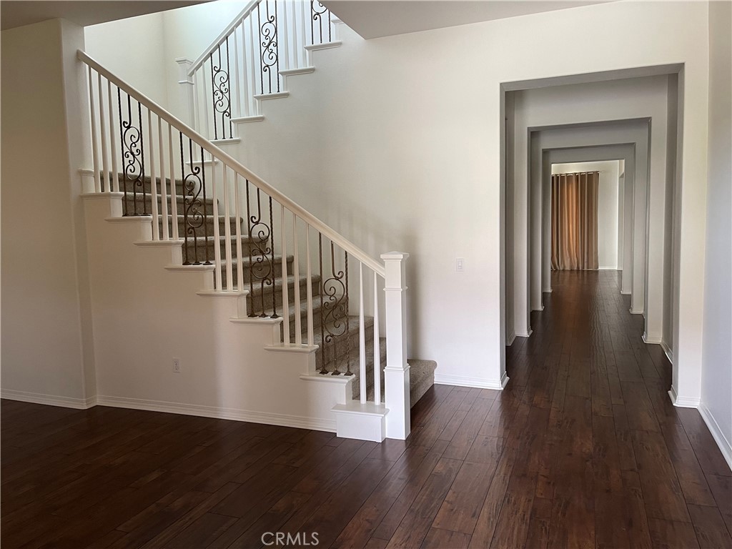 898 E Weeping Willow Drive