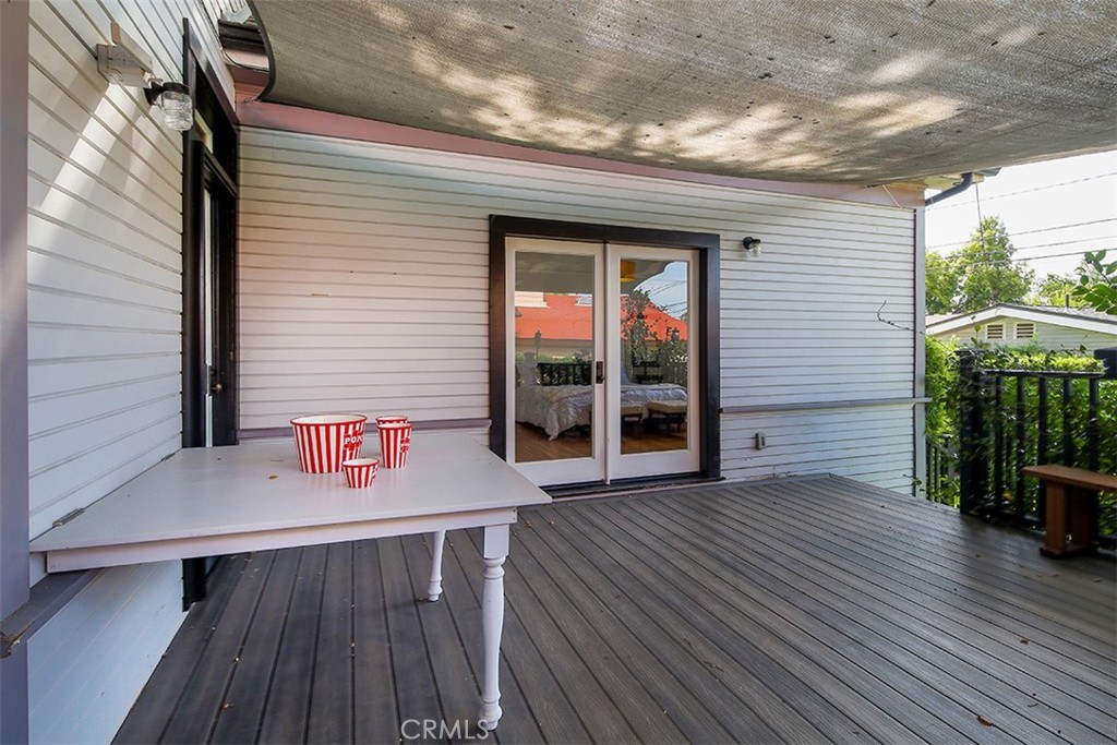 320 E Lemon Avenue