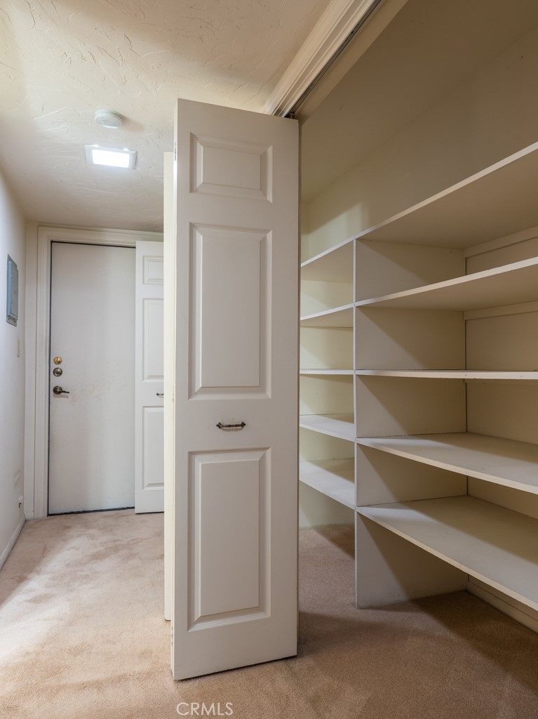 503 W Duarte Road Unit: 4