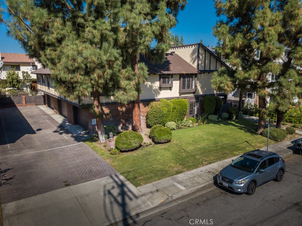 503 W Duarte Road Unit: 4