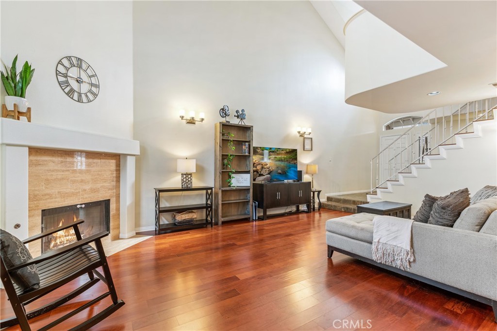 1002 Royal Oaks Drive Unit: B