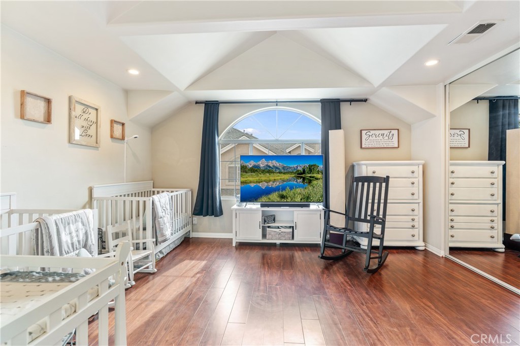 1002 Royal Oaks Drive Unit: B