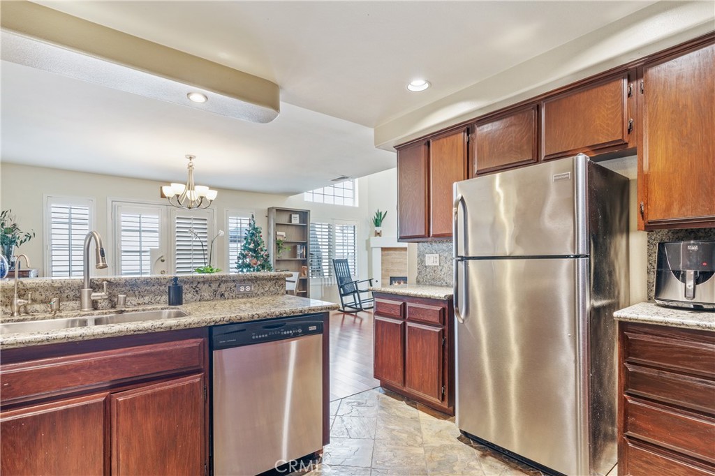 1002 Royal Oaks Drive Unit: B