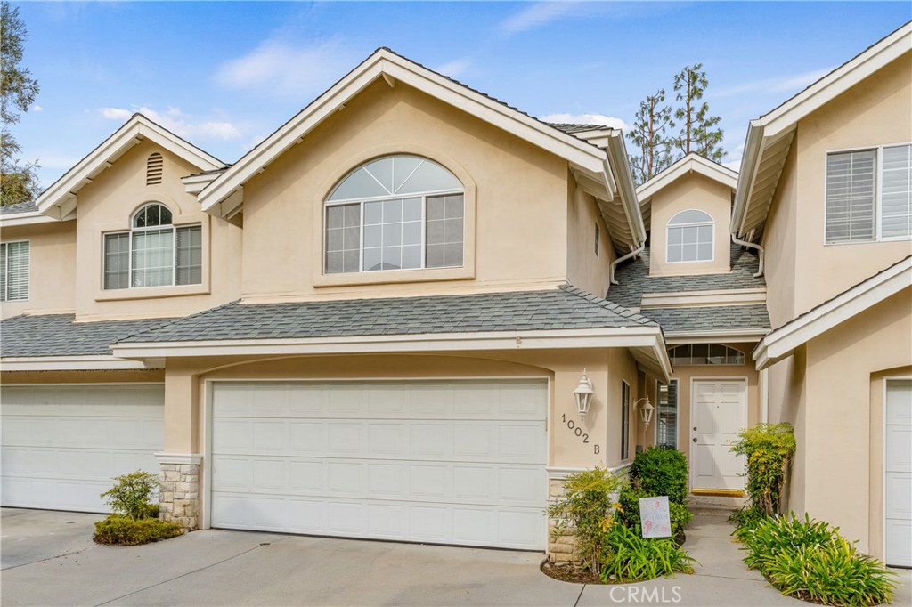 1002 Royal Oaks Drive Unit: B