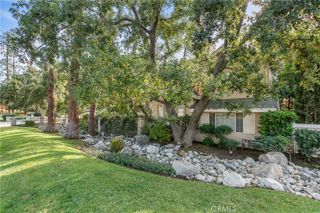 1002 Royal Oaks Drive Unit: B