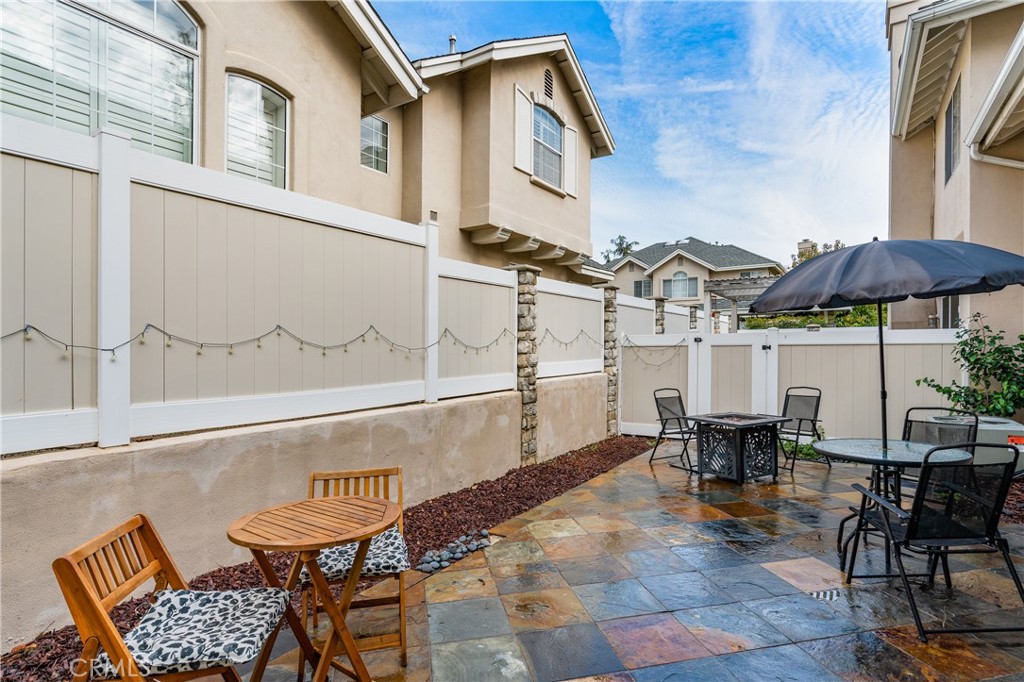 1002 Royal Oaks Drive Unit: B
