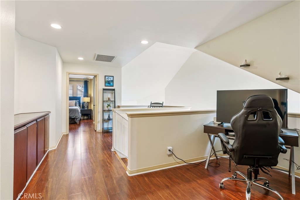 1002 Royal Oaks Drive Unit: B