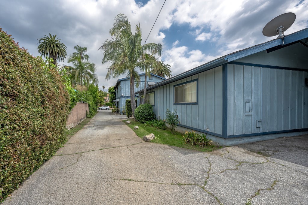 53 S Roosevelt Avenue N