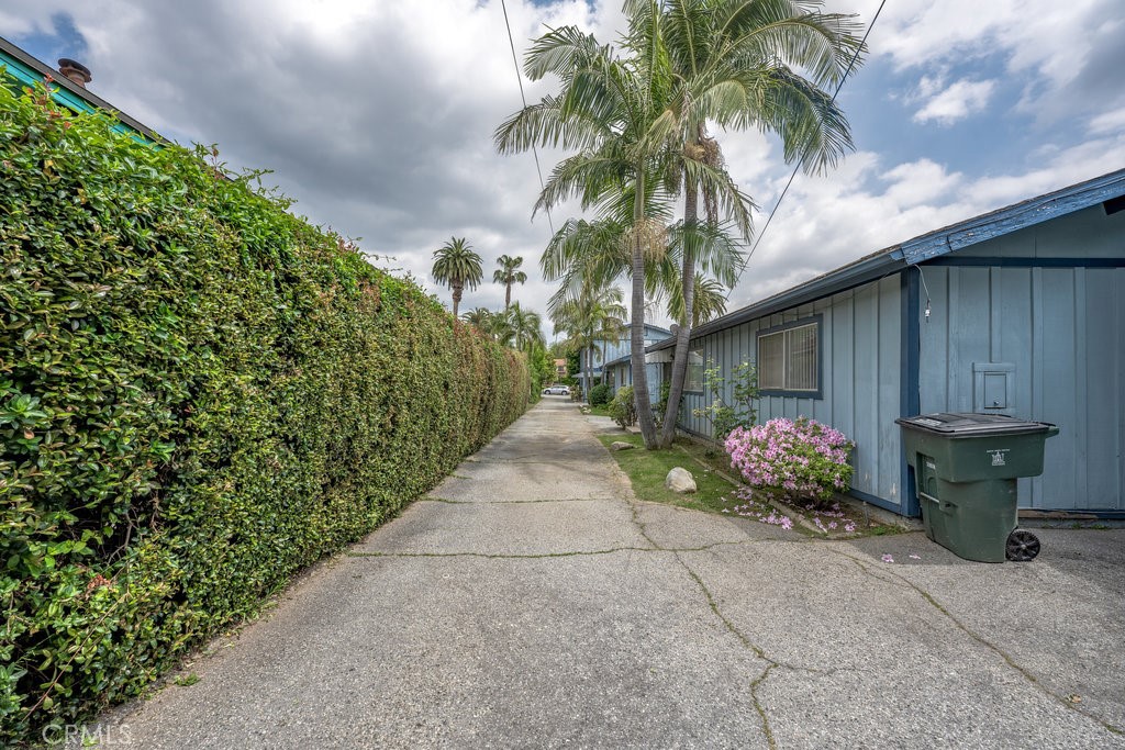 53 S Roosevelt Avenue N