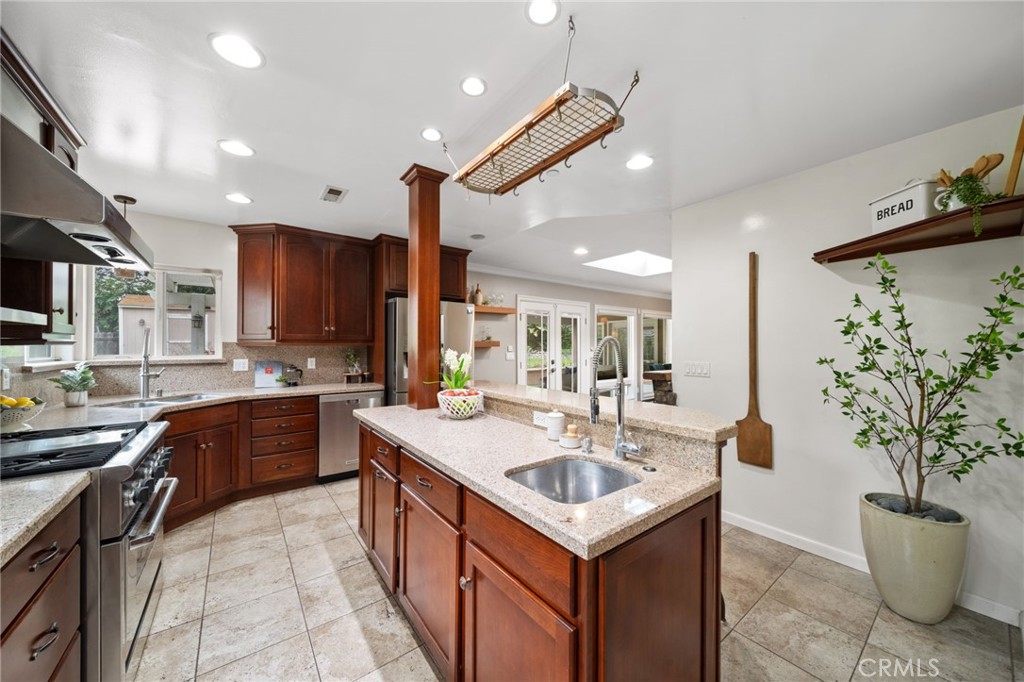 1743 Claridge Street