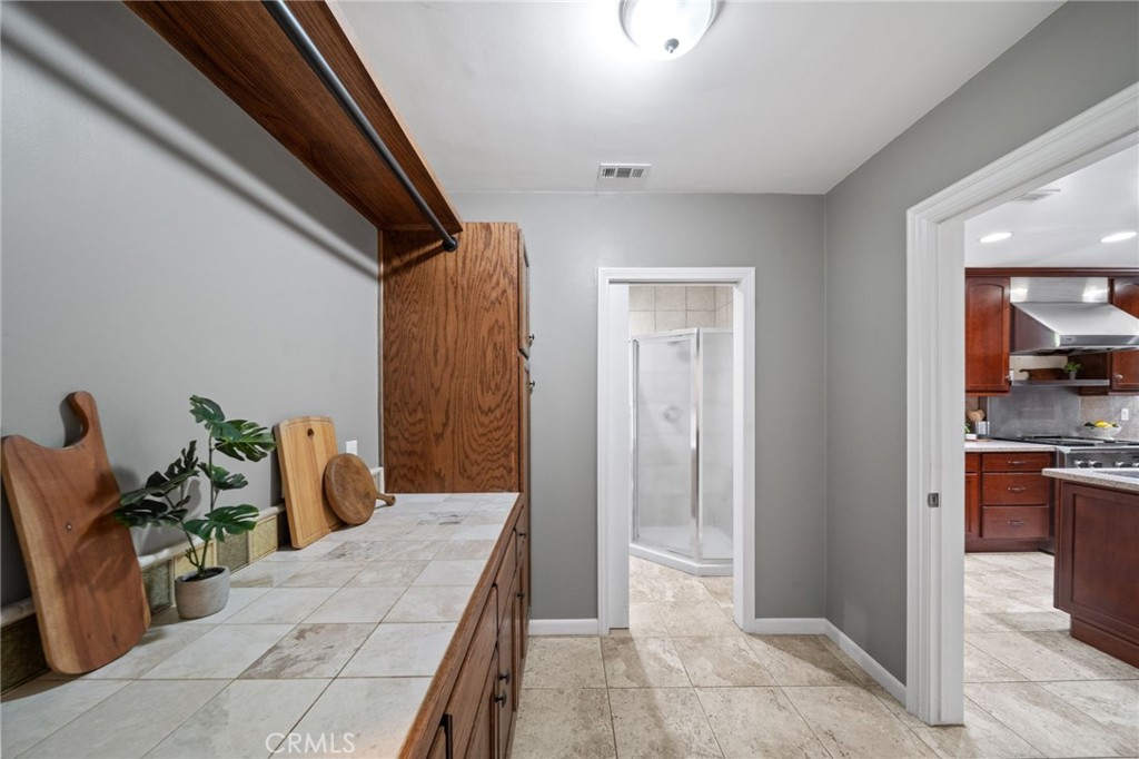 1743 Claridge Street