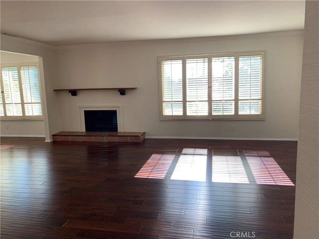 555 W Sierra Madre Boulevard A