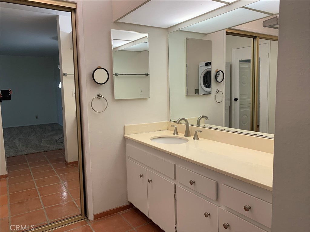 555 W Sierra Madre Boulevard A