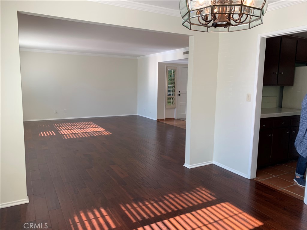 555 W Sierra Madre Boulevard A