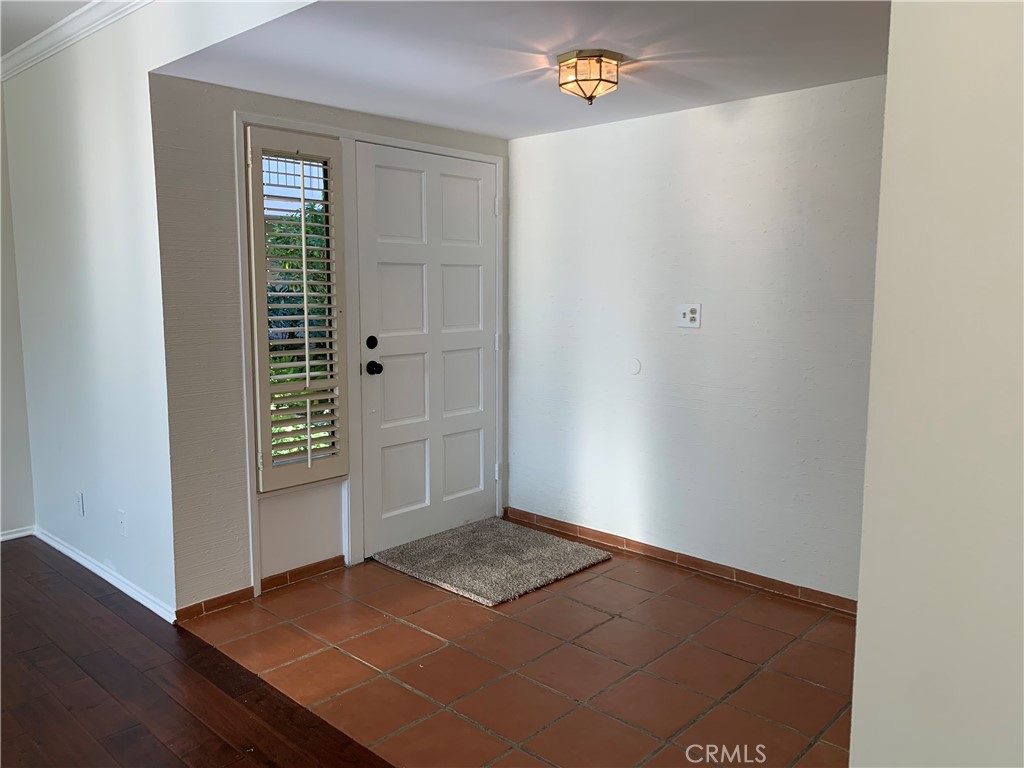 555 W Sierra Madre Boulevard A