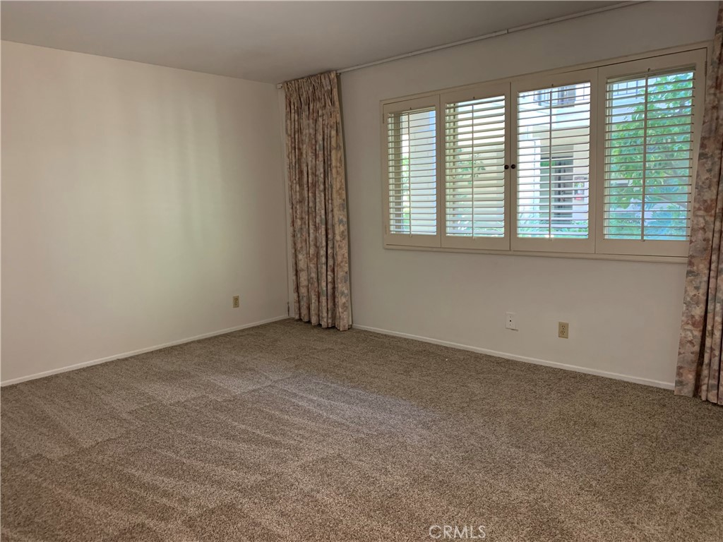 555 W Sierra Madre Boulevard A