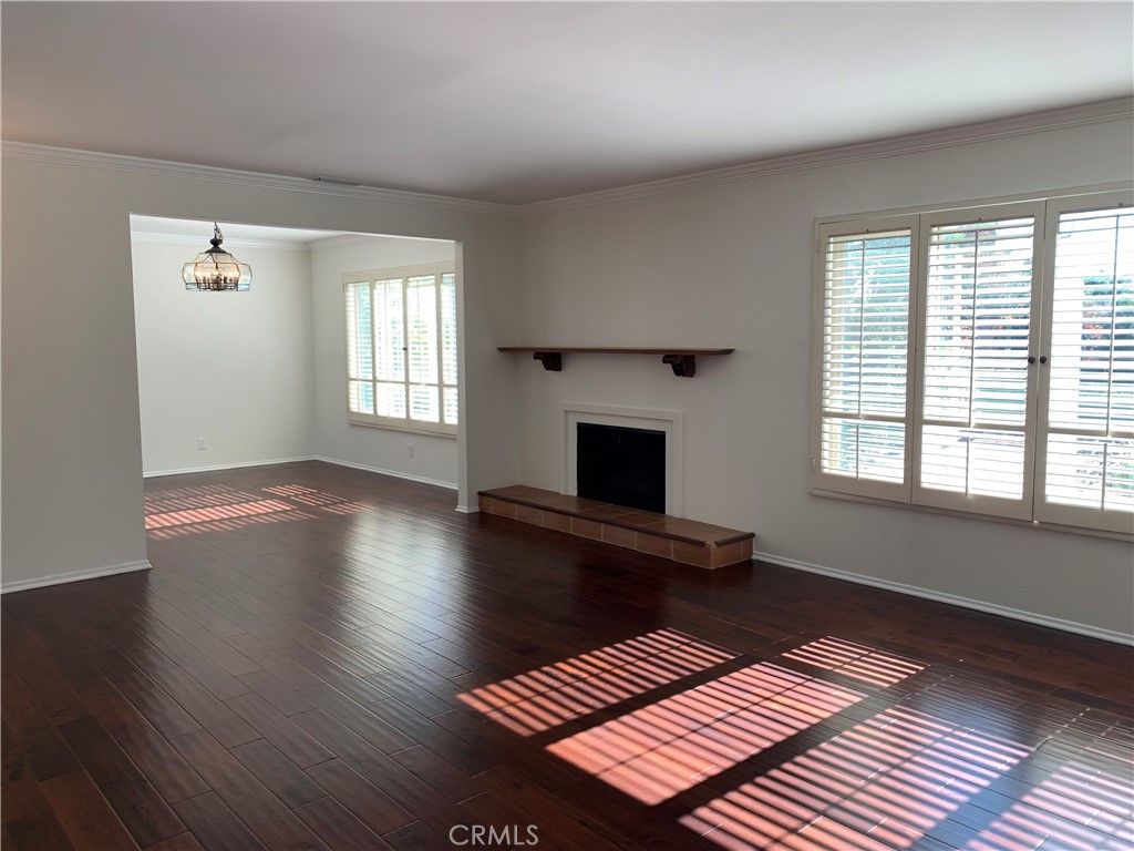 555 W Sierra Madre Boulevard A