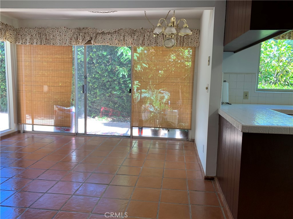 555 W Sierra Madre Boulevard A