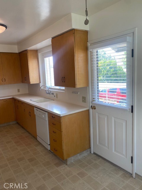 514 Linwood Avenue C