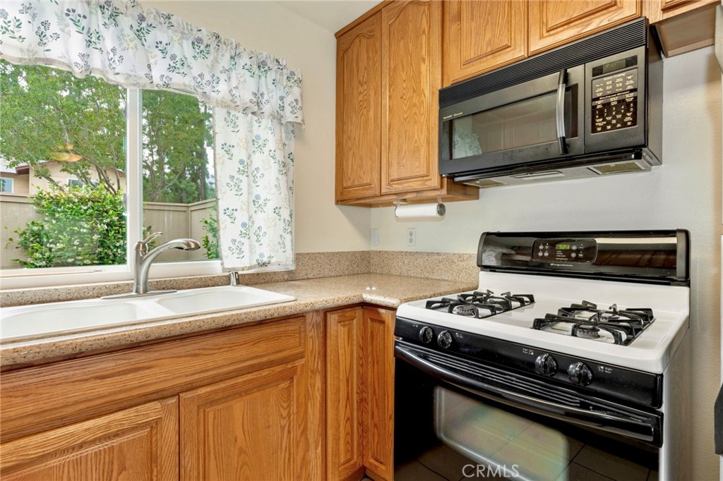 1280 N Tam O Shanter Drive