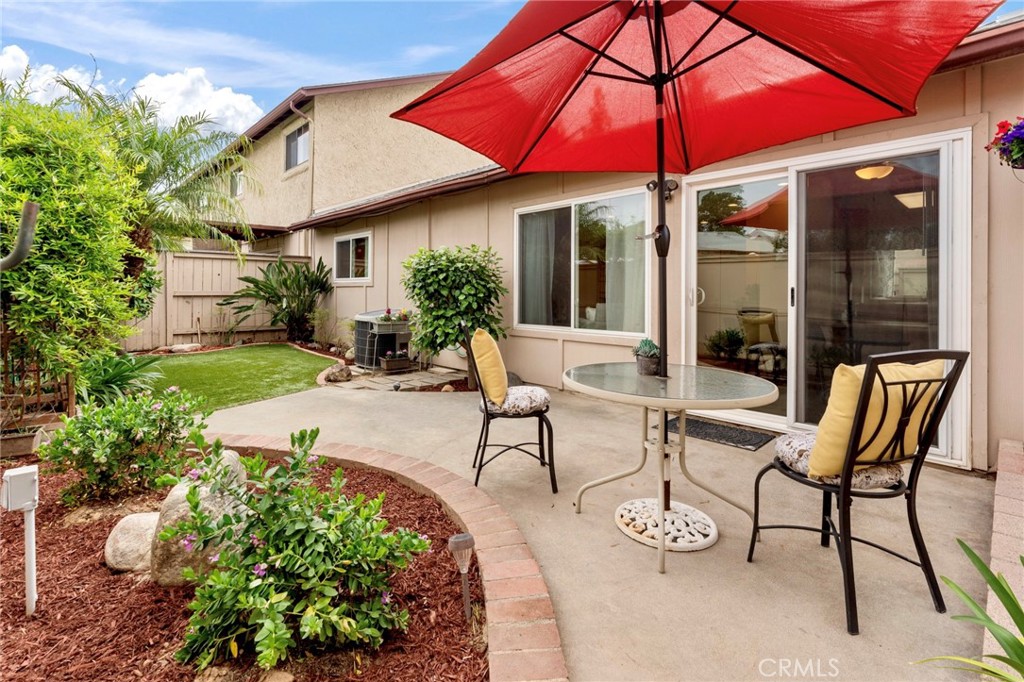 1280 N Tam O Shanter Drive