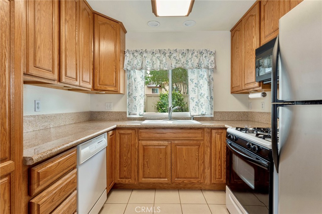 1280 N Tam O Shanter Drive