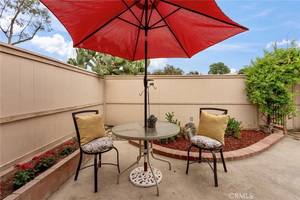 1280 N Tam O Shanter Drive