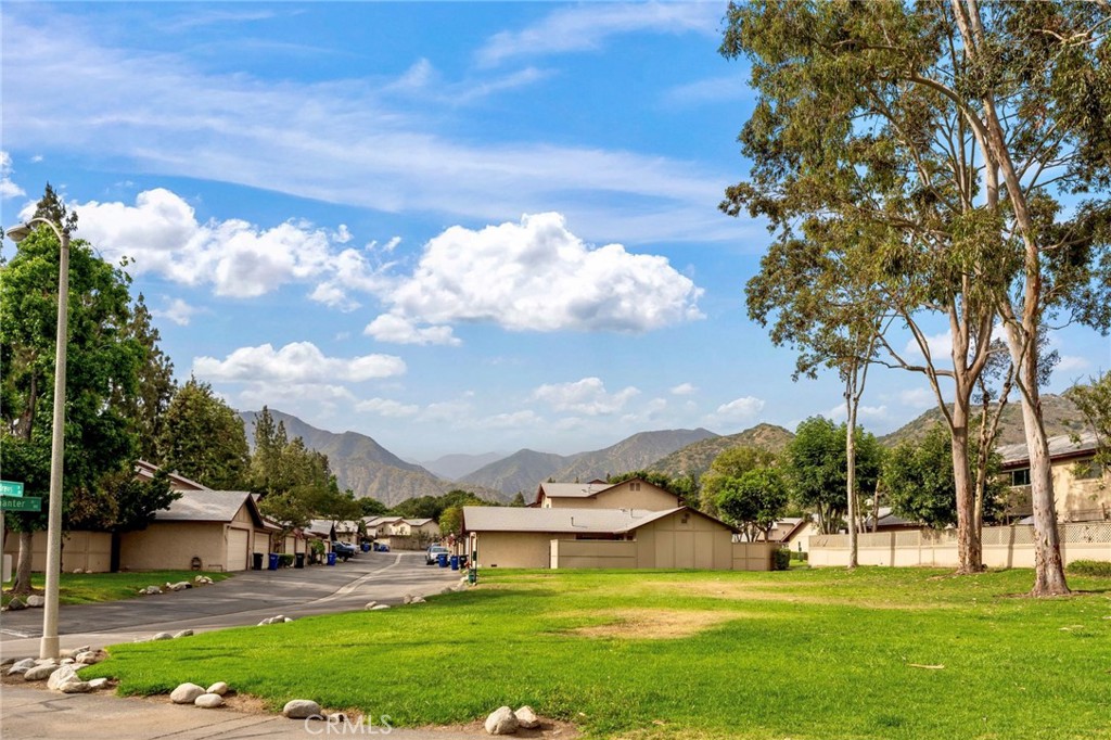 1280 N Tam O Shanter Drive