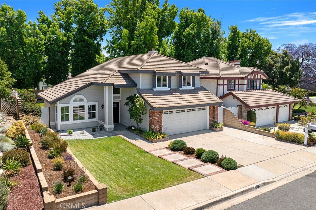 4926 Calle El Toro