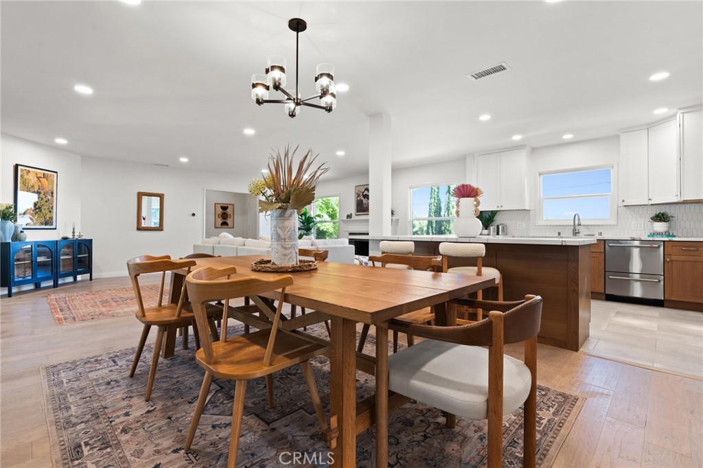 2145 Los Amigos Street