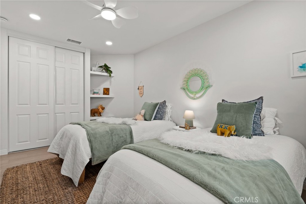 2145 Los Amigos Street