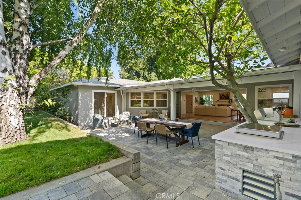 2145 Los Amigos Street