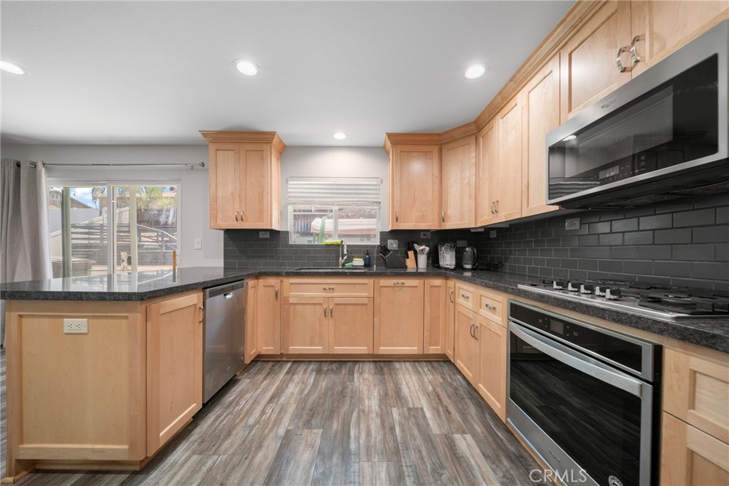 9186 Santa Barbara Drive