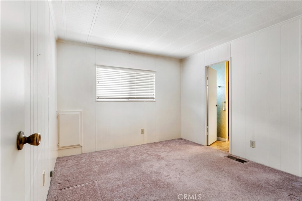 416 Jeffries Avenue 16