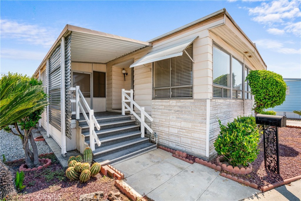 416 Jeffries Avenue 16