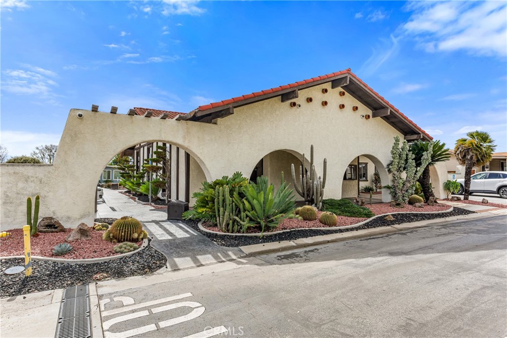 416 Jeffries Avenue 16