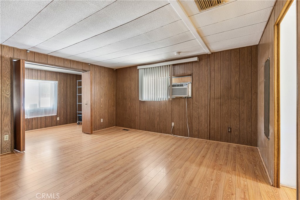 4800 Daleview Avenue 77