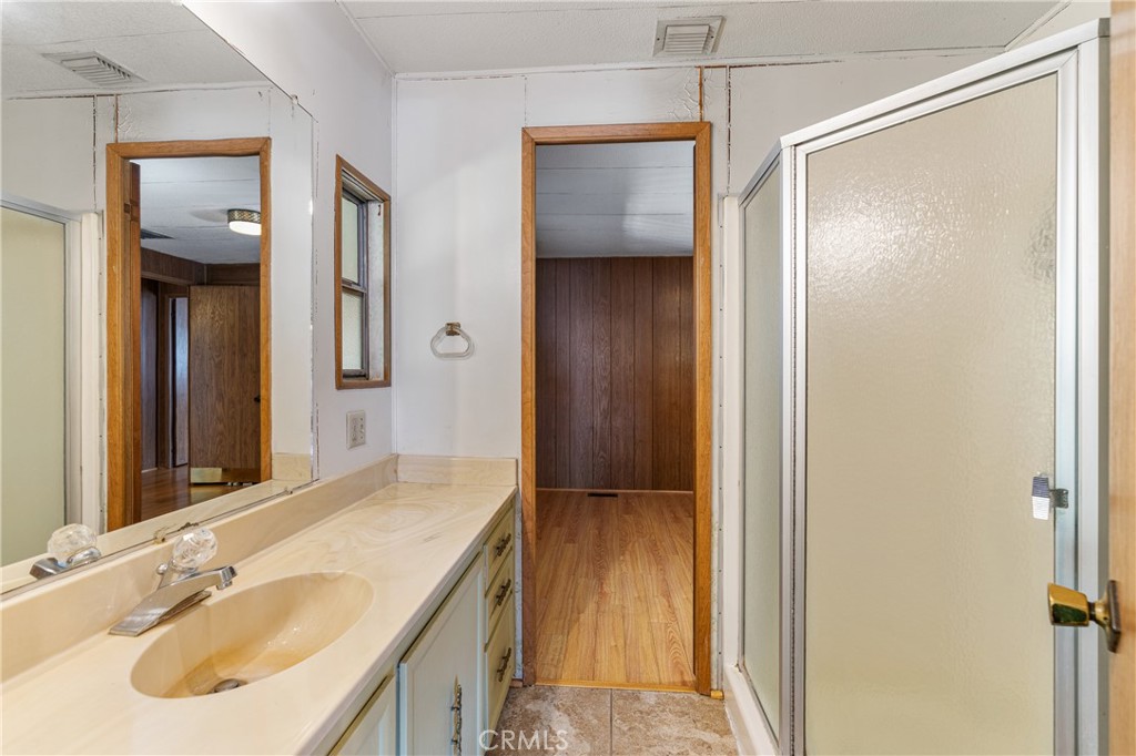 4800 Daleview Avenue 77