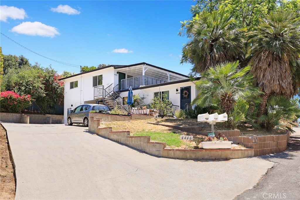 4444 Rosebank Drive