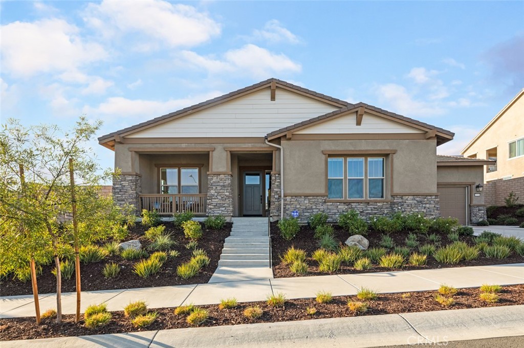 39504 Caladium Drive