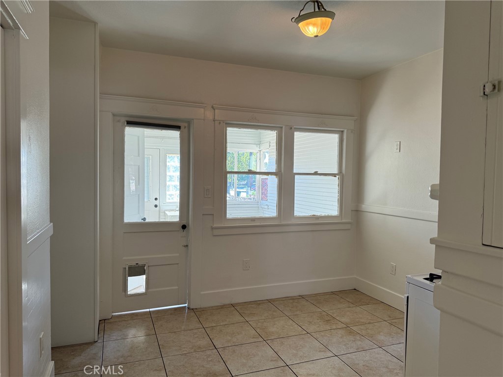 610 E Kingsley Avenue