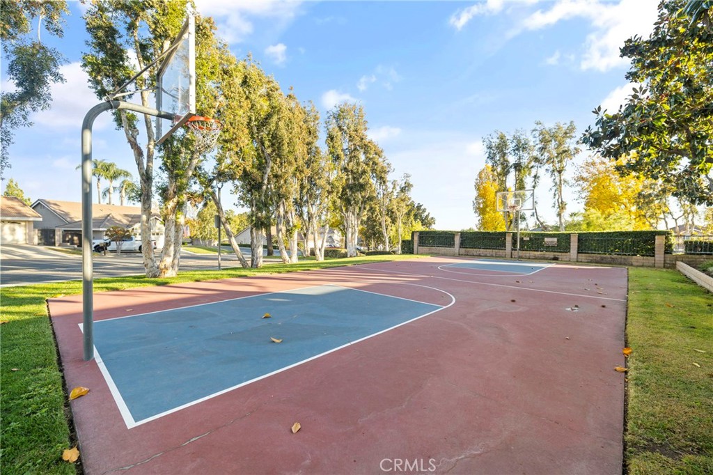 1528 Highpoint Street