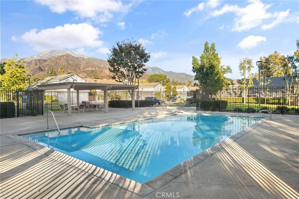 1528 Highpoint Street