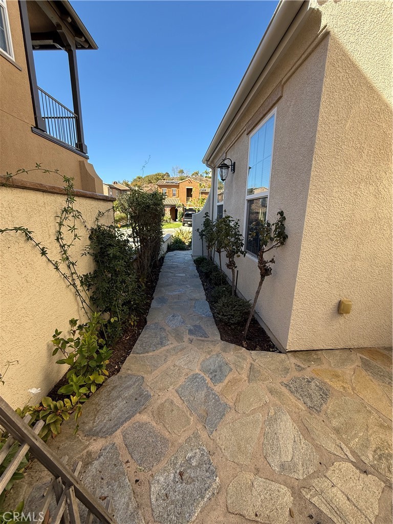 1229 Breakaway Drive